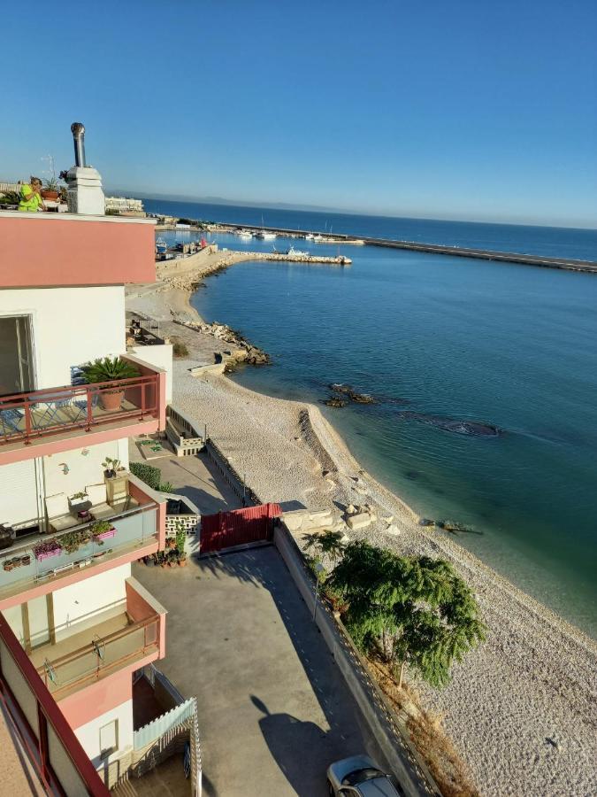 Casa Vacanza Le Dueffe Bisceglie Esterno foto